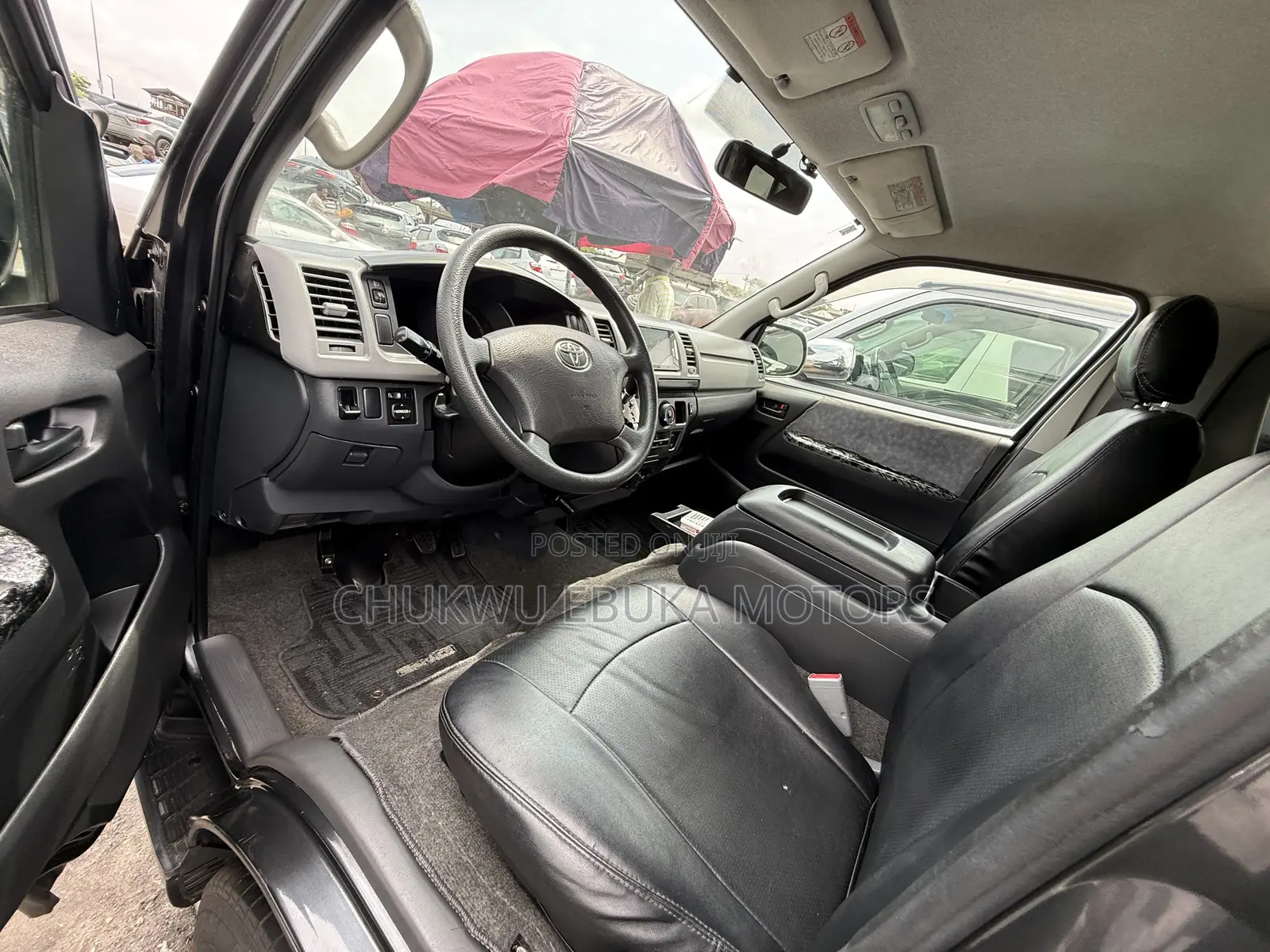 Toyota HiAce 2013 Grey