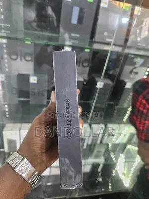 New Samsung Galaxy Z Fold 5 256 GB Black