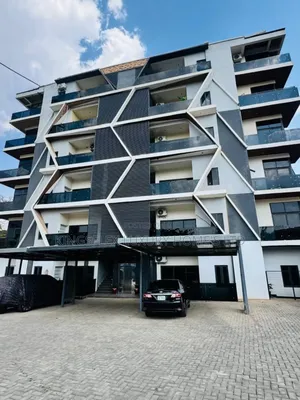 Furnished 3bdrm Block of Flats in Estate, Maitama for sale