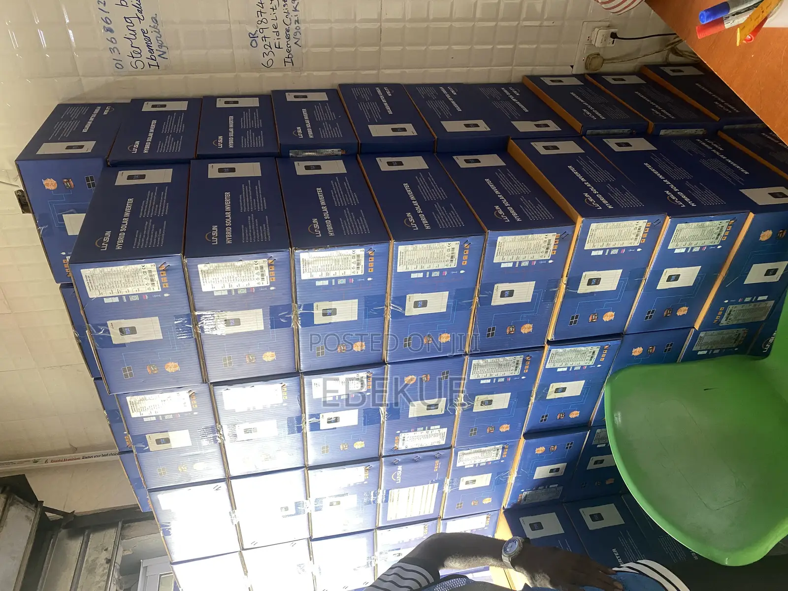 Luxsun 4.2kva Hybrid Inverter