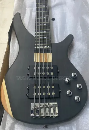 Ibanez Gio Soundgear Electric Bass Guitar
