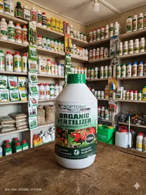 Affordable Croptonic Organic Fertiliser With Seaweed Extract.
