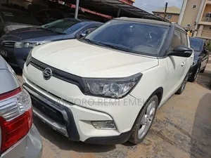 SsangYong Stavic 2016 White