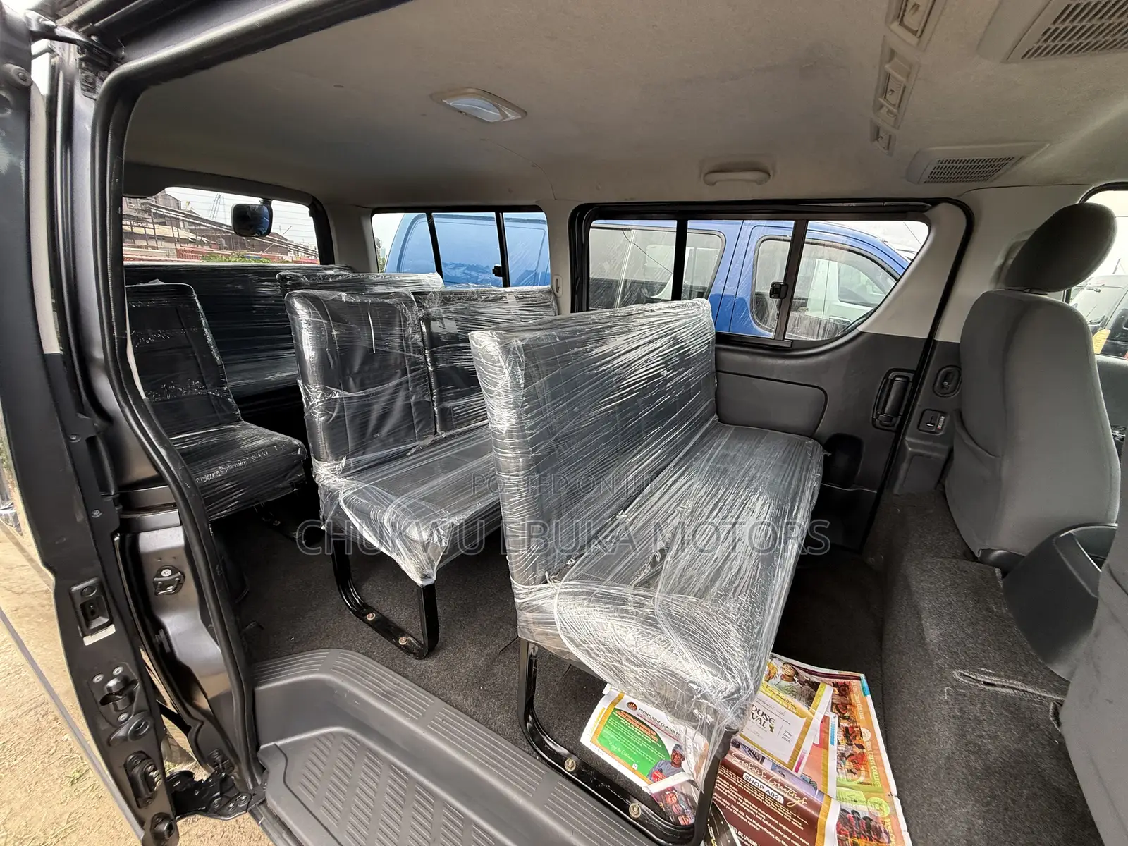 Toyota HiAce 2013 Grey