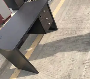 4feet Office Tables