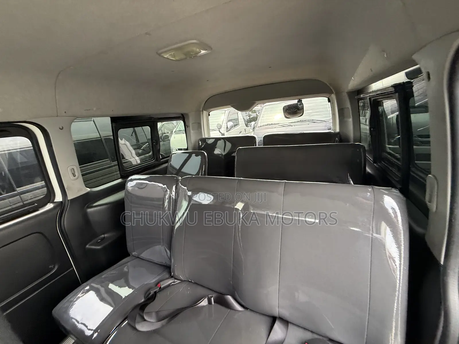 Toyota Grand HiAce 2015 White