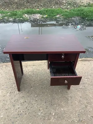 3feet Office Table