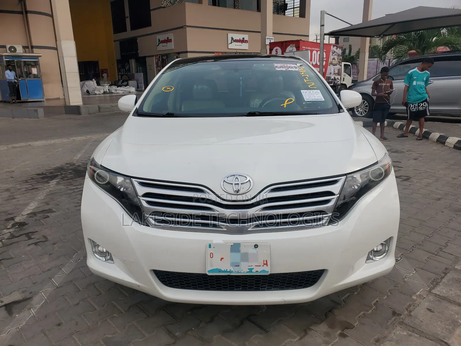 Toyota Venza 2010 White