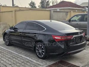 Toyota Avalon XLE Premium (3.5L 6cyl 6A) 2018 Black