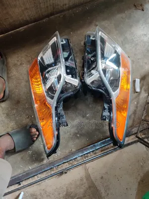 Headlight Ford Explorer 2013 Charger Type