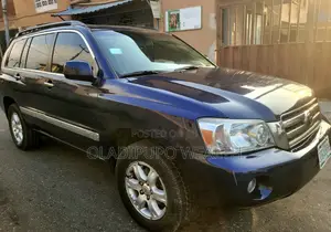 Toyota Highlander 2005 Blue