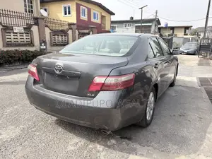 Toyota Camry 2008 Gray