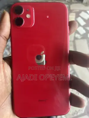 Apple iPhone 11 64 GB Red