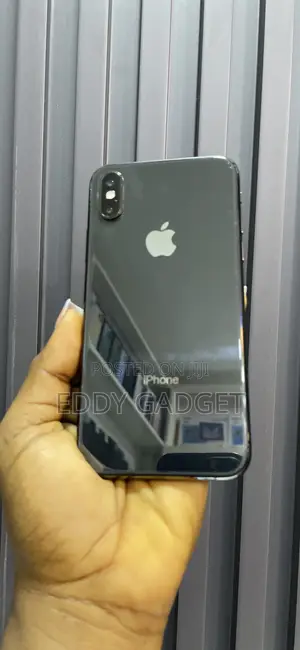 Apple iPhone XS 64 GB Black