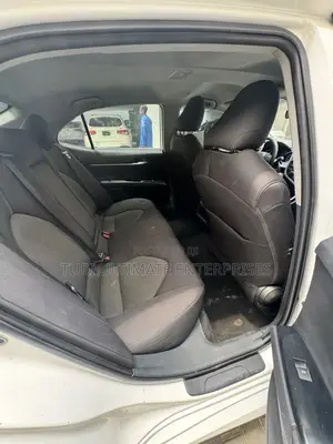 Toyota Camry LE FWD 2020 White