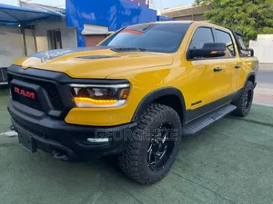 Dodge RAM 2024 Yellow