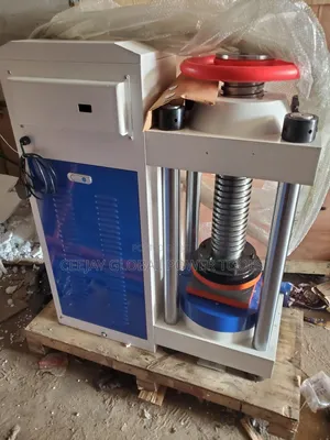 Compression Machine 2000kn