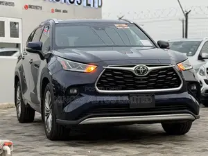 Toyota Highlander Platinum 2021 Blue