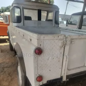 Land Rover Defender Soft Top 4x4 1995 White