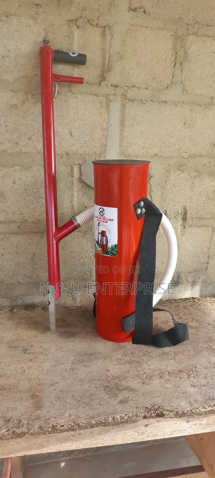 Fertilizer Applicator