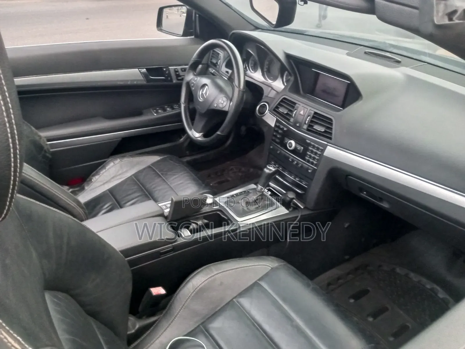 Mercedes-Benz E350 2012 Blue