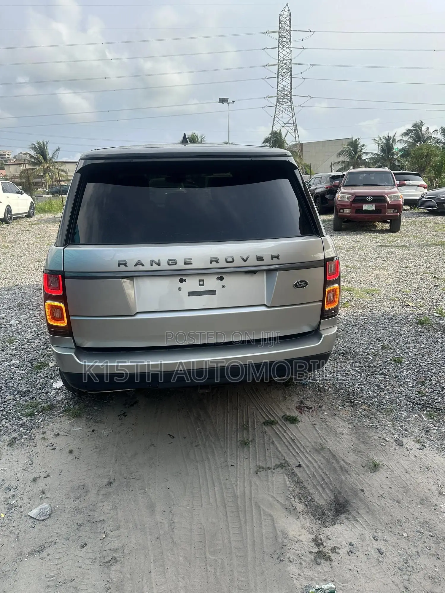 Land Rover Range Rover Vogue 2020 Gold