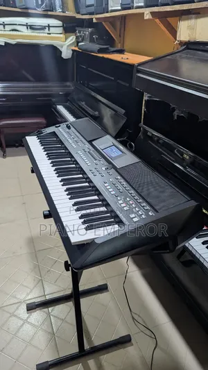 The Ultimate Keyboard Awaits! Yamaha PSR Sx600