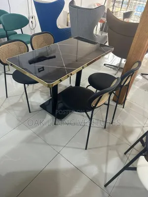 4 Seater Acrylic Dining Set