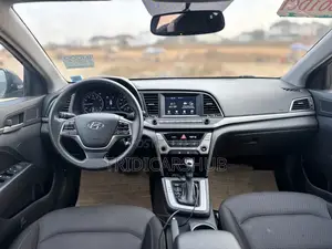 Hyundai Elantra SE 2018 Black
