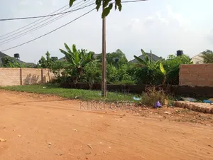 Land Measured 60ft by 100ft for Sale at Obe Sapele Road Benin City