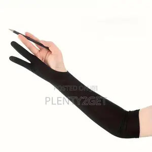 Versatile Artist's Drawing Glove - Non-Slip, Breathable Fabric
