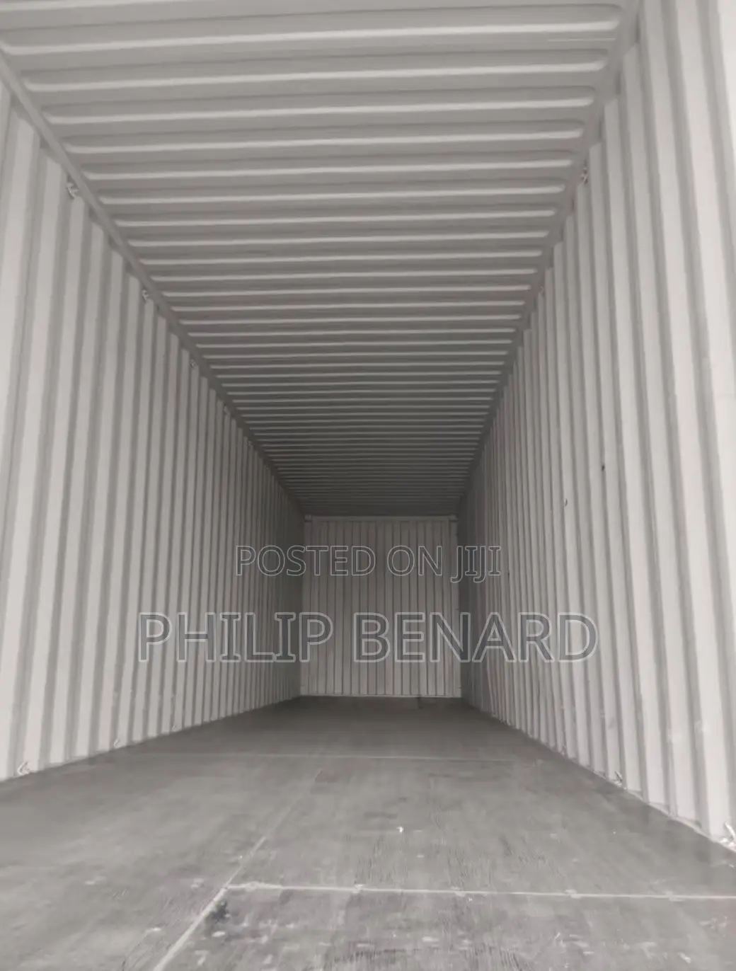 Empty Shipping Containers (40ft)