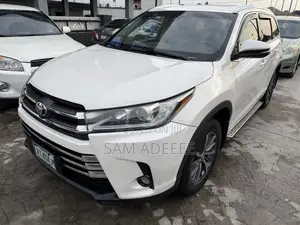 Toyota Highlander Limited 4x4 V6 (3.5L 6cyl 8A) 2017 White