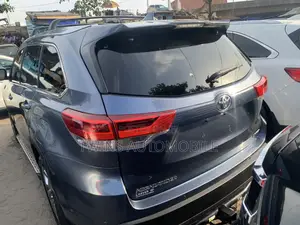 Toyota Highlander Limited 4dr SUV AWD (3.5L 6cyl 6A) 2015 Blue