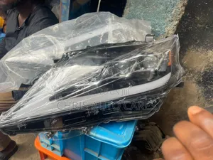 Lexus Rx 350 Headlamp With Led