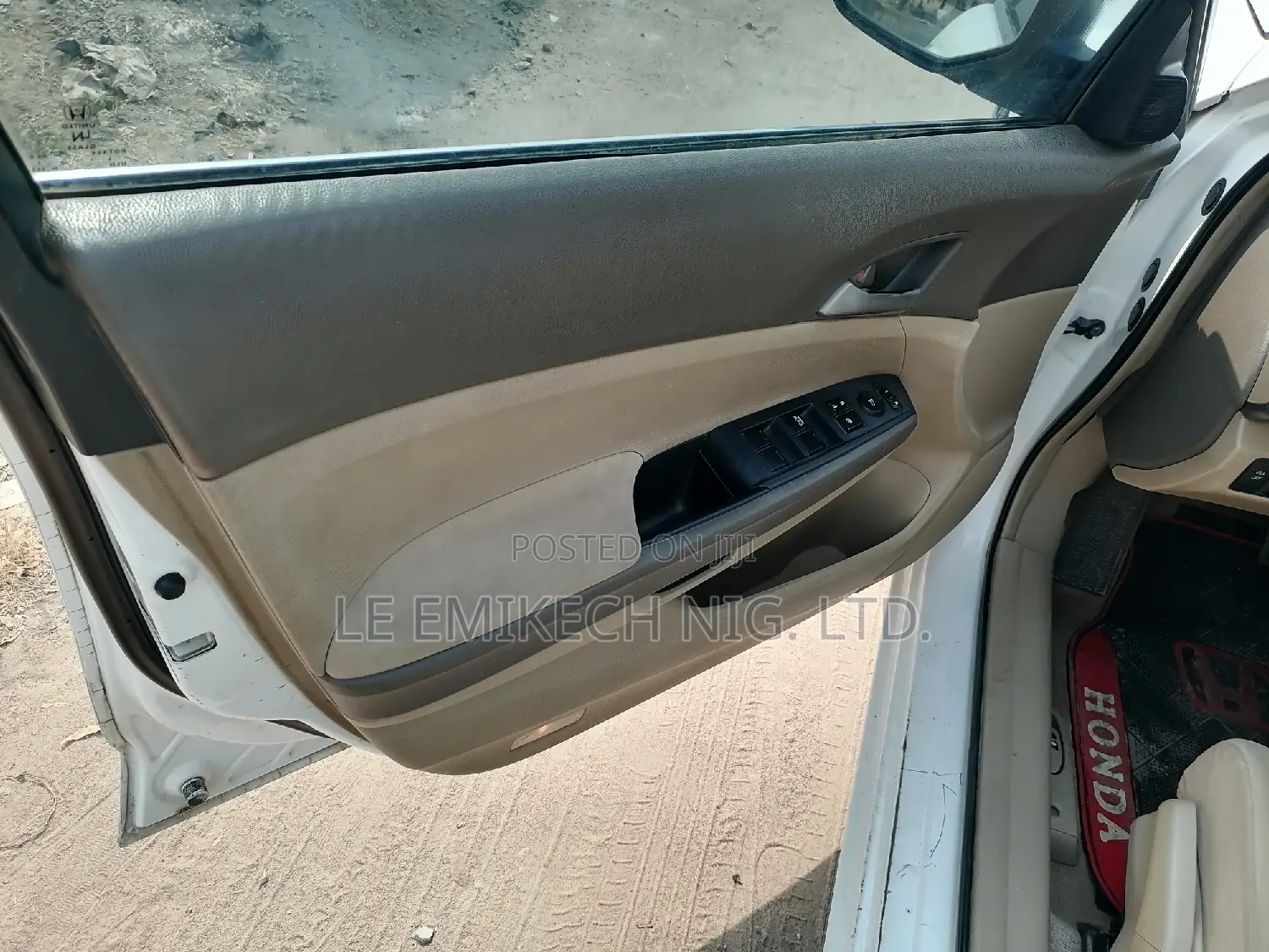 Honda Accord 2009 White
