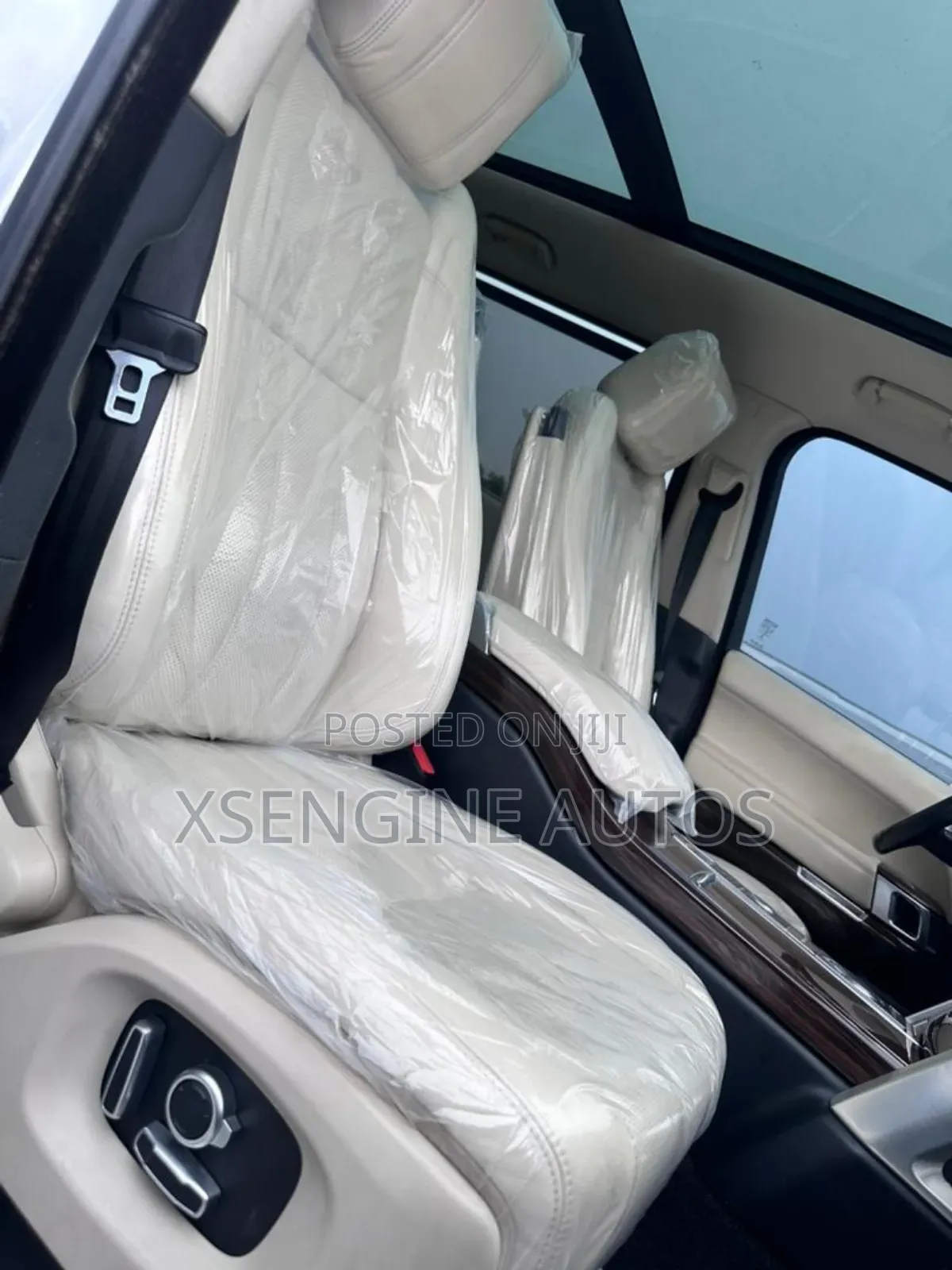 Land Rover Range Rover Vogue 2016 Silver