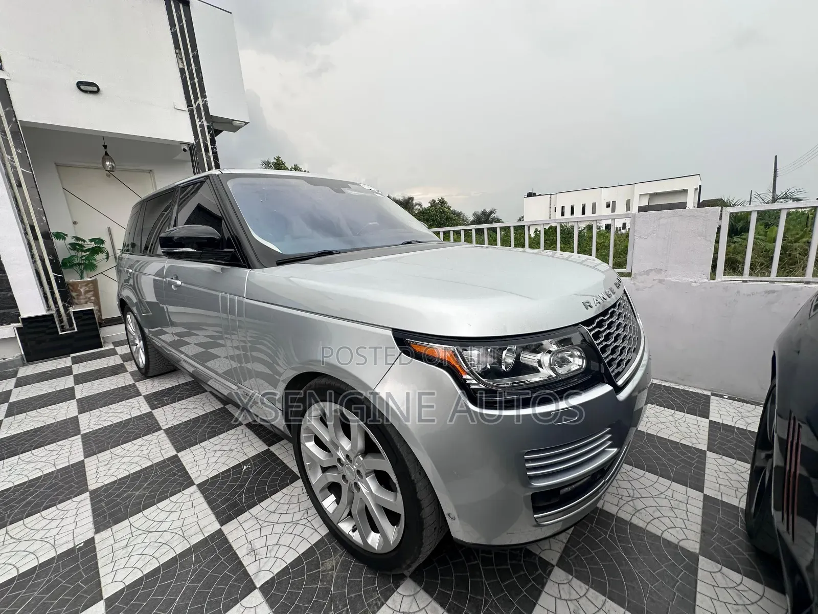 Land Rover Range Rover Vogue 2016 Silver