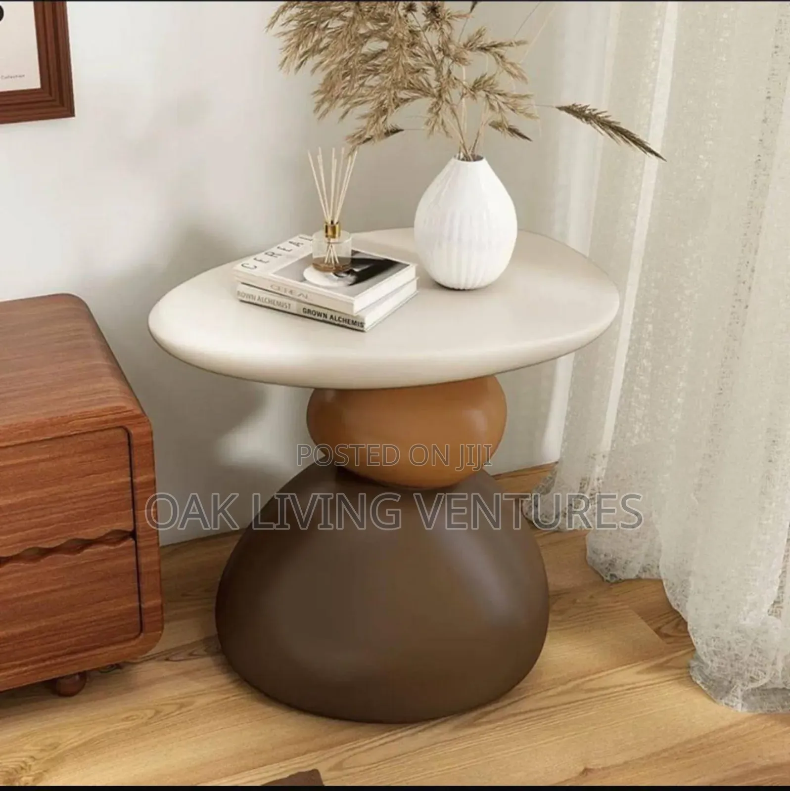 Classic Side Stool