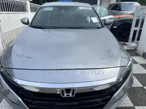 Honda Accord 2019 Silver