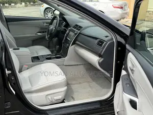 Toyota Camry XLE 4dr Sedan (3.5L 6cyl 6A) 2015 Black