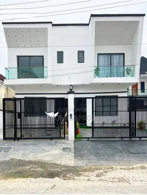 4bdrm Duplex in Lekki for sale