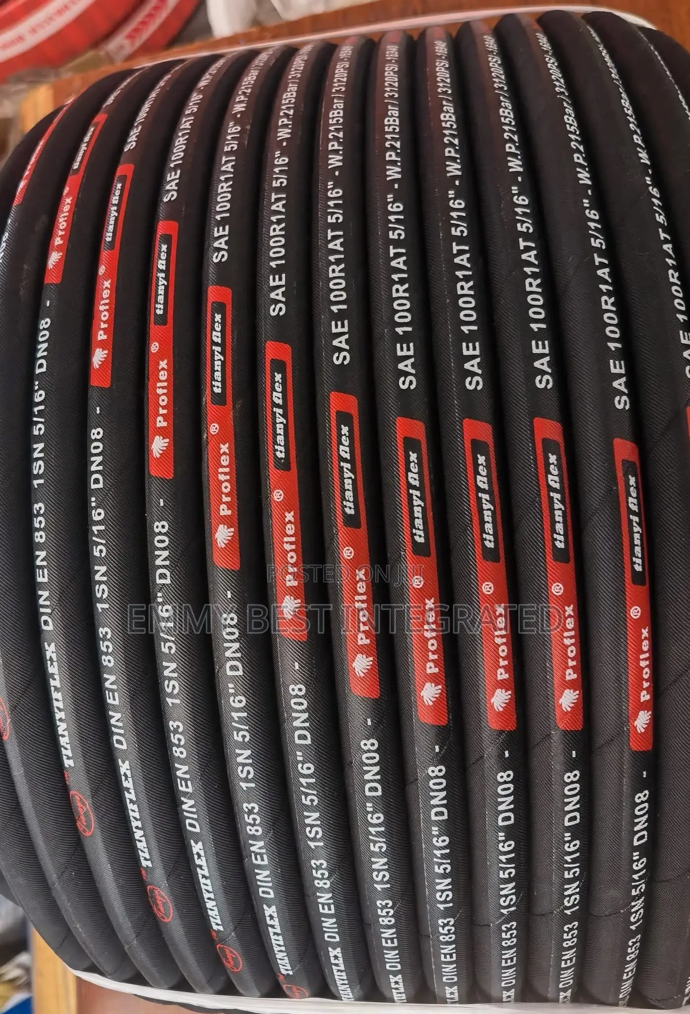 High-Pressure Hydraulic Hoses