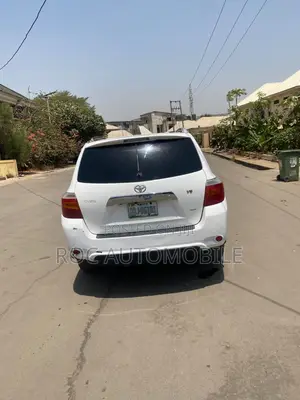 Toyota Highlander 2010 White