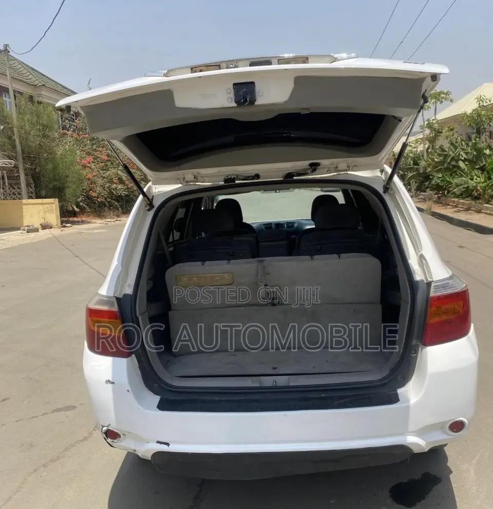 Toyota Highlander 2010 White