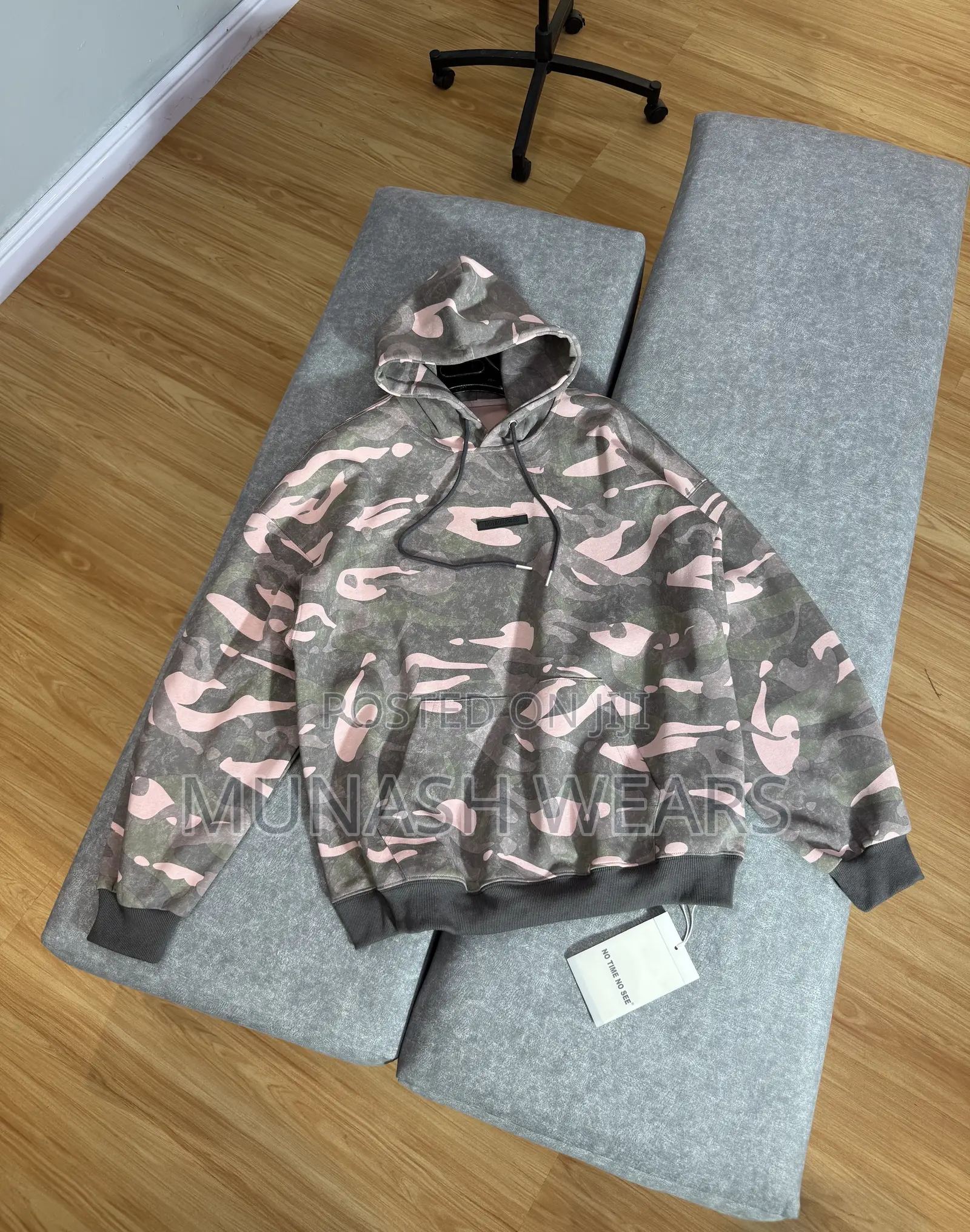 Classic Hoodie Trendz 2026 Edition