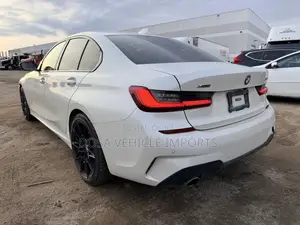 BMW 330i 2020 White