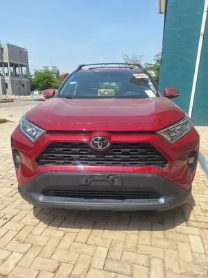 Toyota RAV4 Limited AWD 2019 Maroon