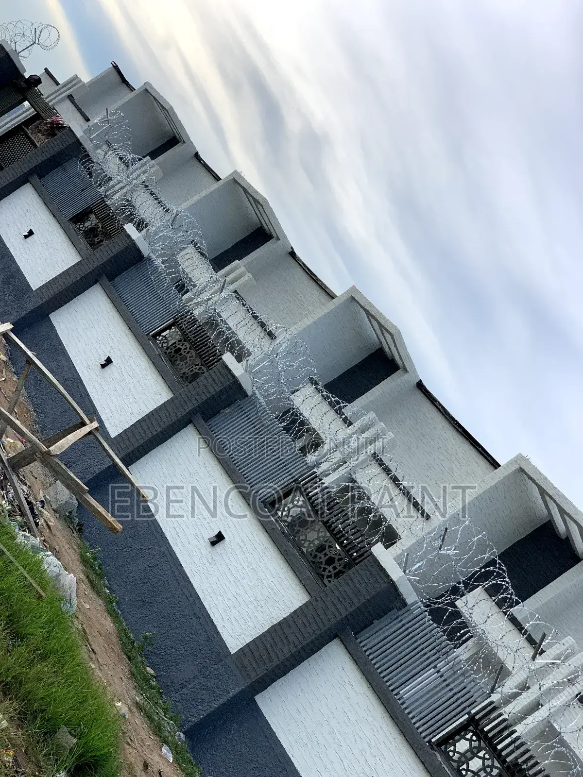 Gravitex Paint