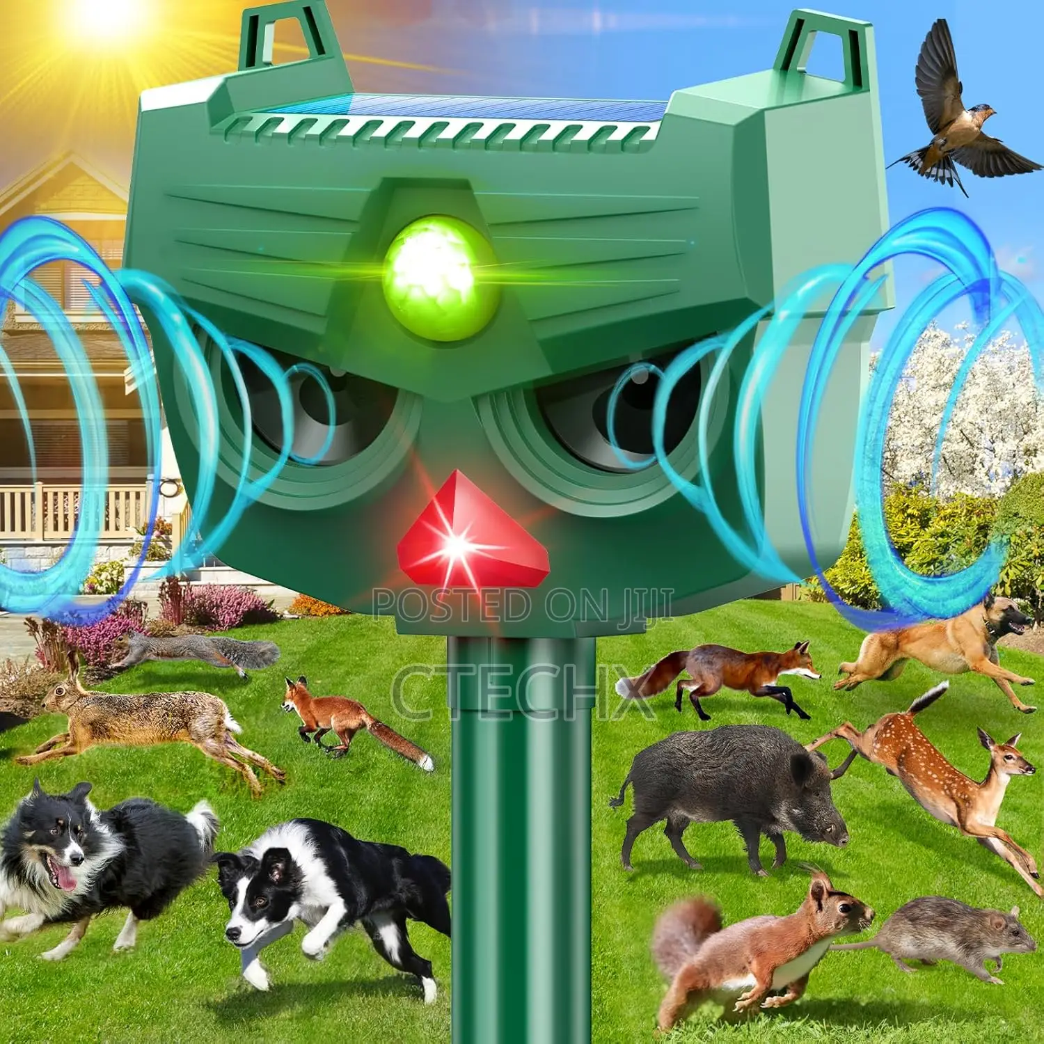 Ultrasonic Solar Animal Repeller With Motion Sensor and Flashing Light